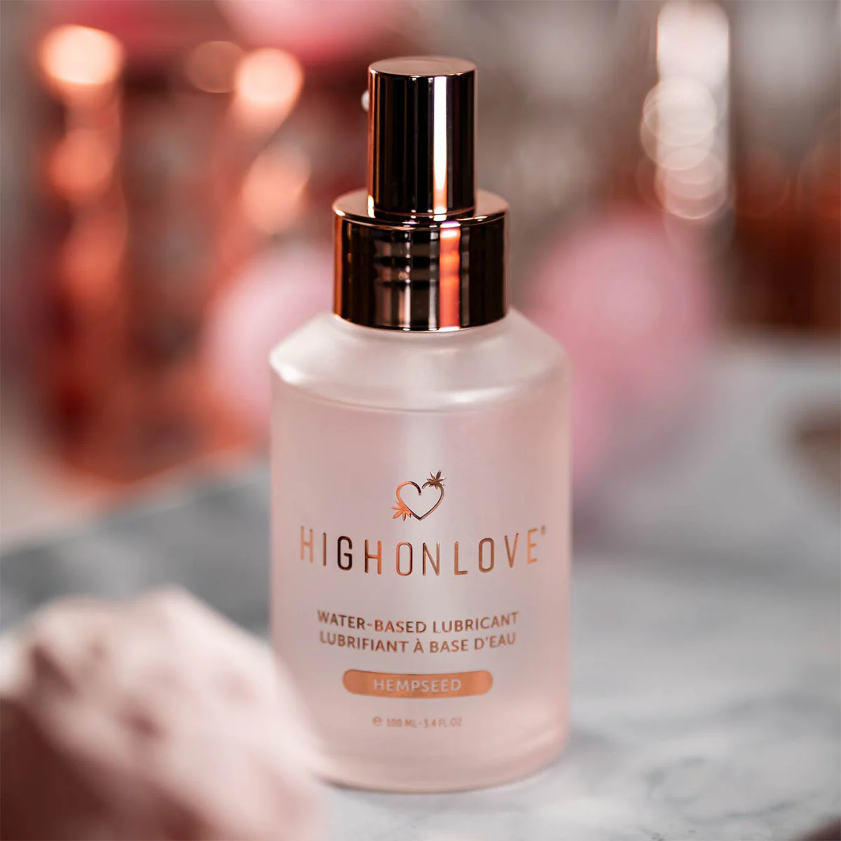 Image de High on love - Lubrifiant à base d'eau et de chanvre 100ml