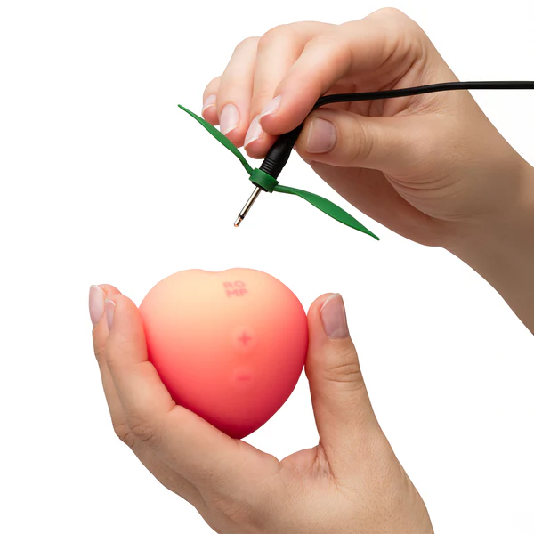 Image de ROMP - Stimulateur clitoridien pêche rose