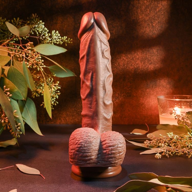 Image de Realistic Dildo 8" Dark